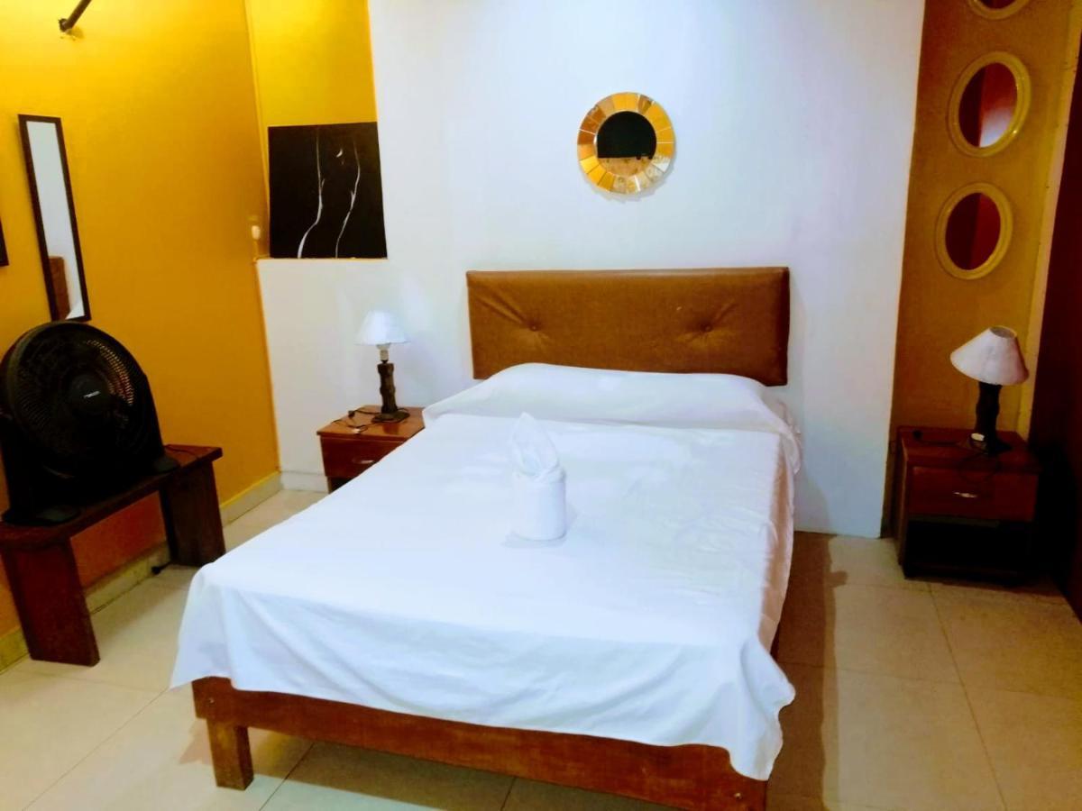 Stylus Hotel Iquitos Esterno foto