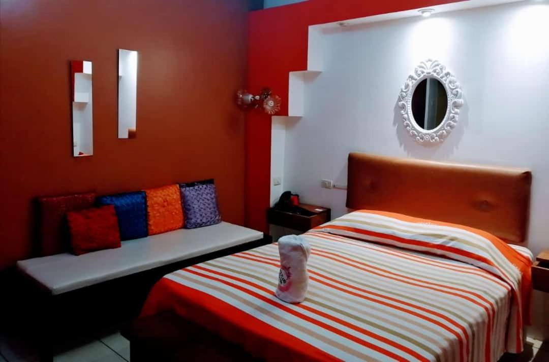 Stylus Hotel Iquitos Esterno foto