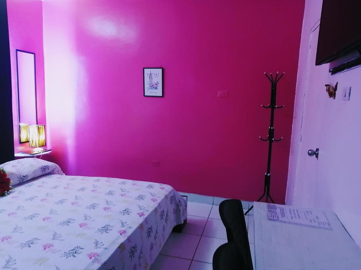 Stylus Hotel Iquitos Esterno foto